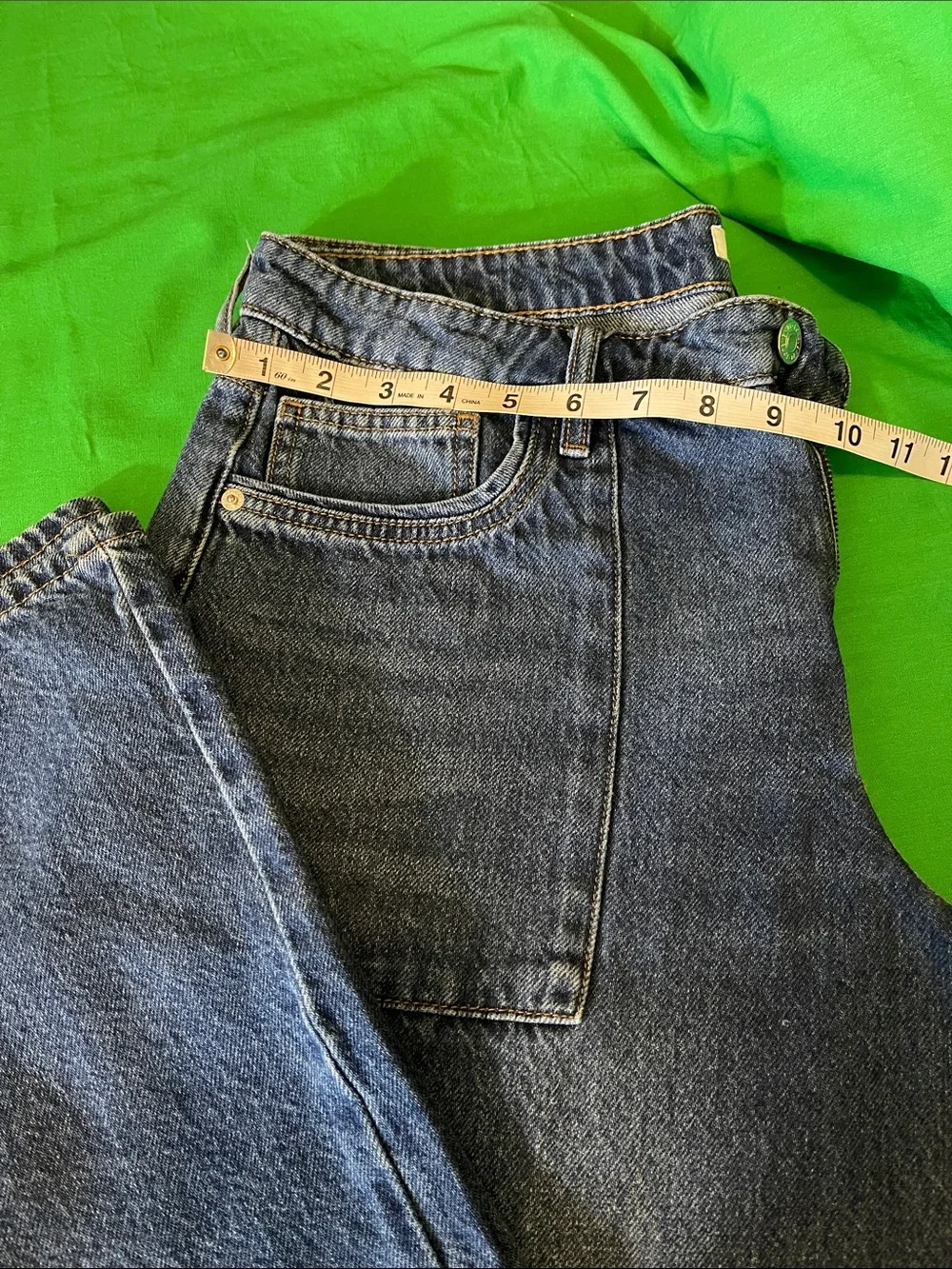 Forever 21 Black Wash Men’s Jeans